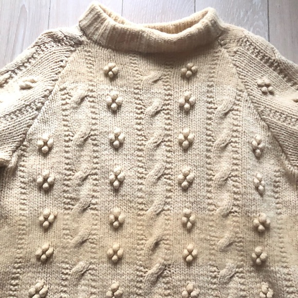 Handknit Cable Knit Bubble Stitch Wool Sweater in Cream - Picture 5 of 13